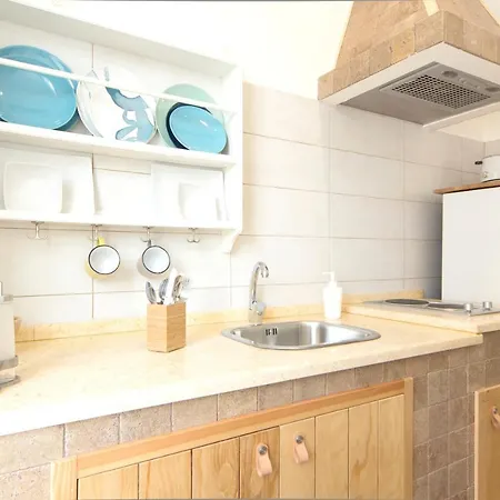 Appartement Cozy In 27 M² With Garden Balcony *