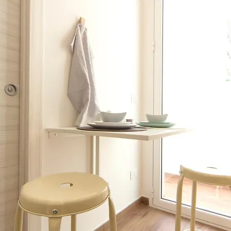 Cozy In 27 M² With Garden Balcony Appartement