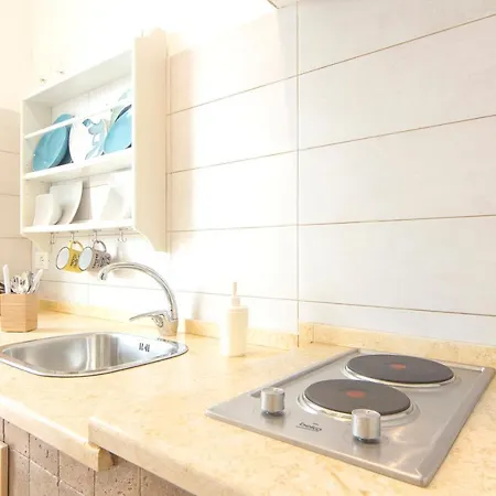 Appartement Cozy In 27 M² With Garden Balcony Marsala